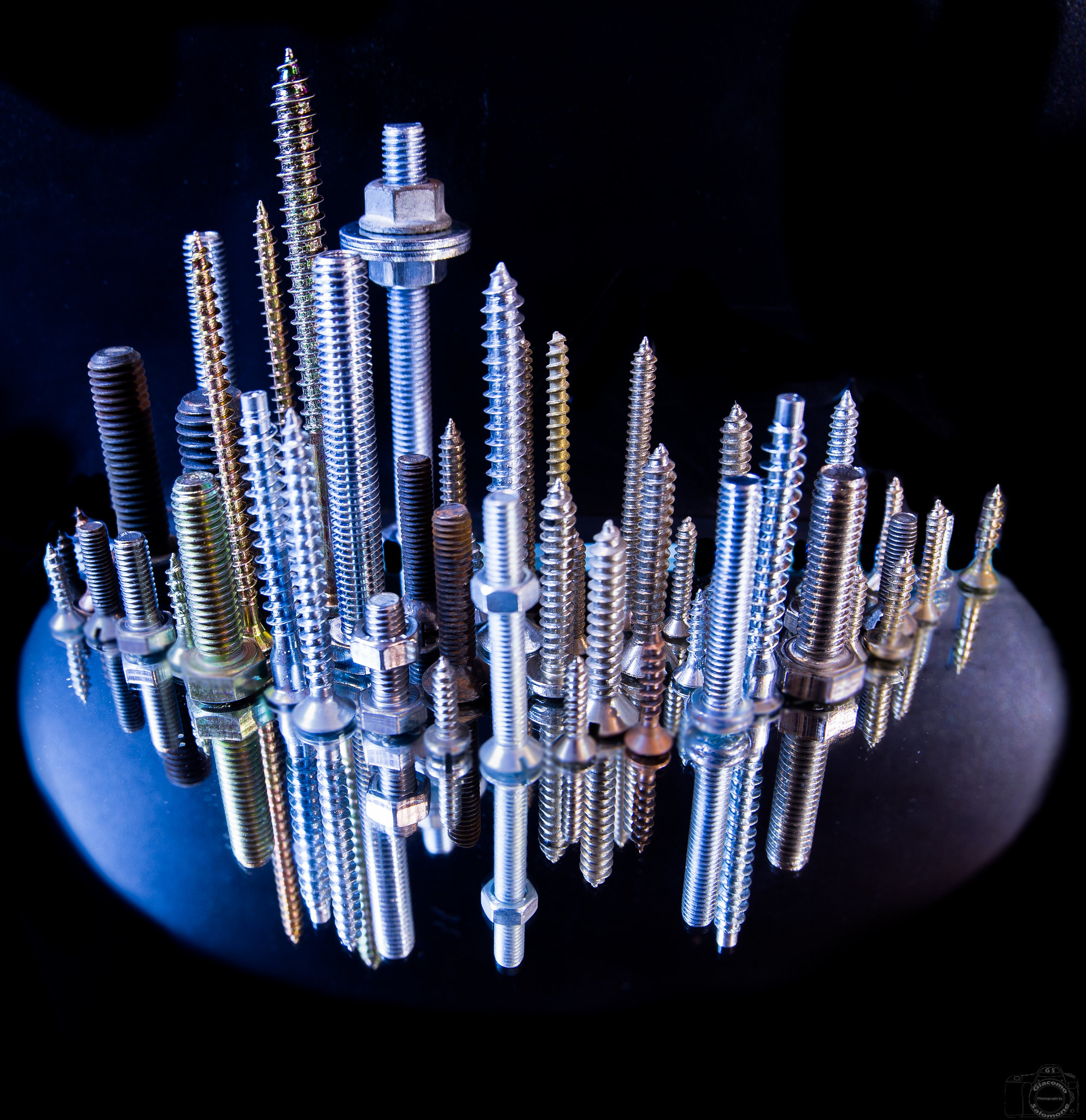 بورس انواع پیچ و مهره صنعتی افتخار بولت